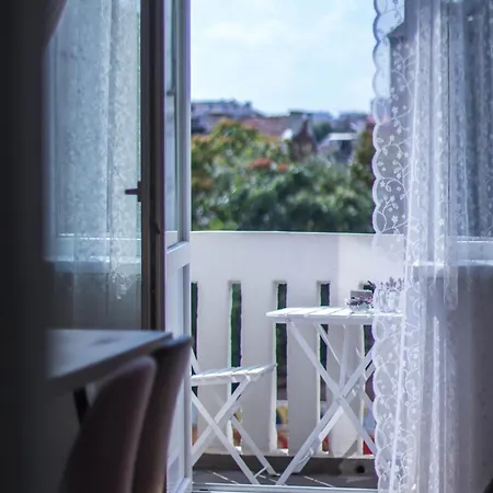 Lion's Bridge Boutique 2bdrm Apt, Center Gem * Sofia