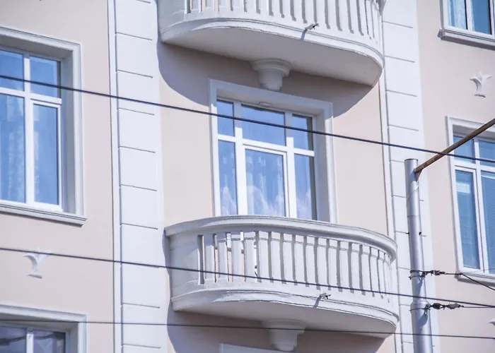 Lion's Bridge Boutique 2bdrm Apt, Center Gem * ソフィア