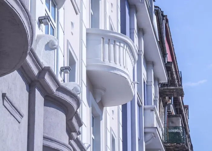 Apartment Lion's Bridge Boutique 2bdrm Apt, Center Gem *