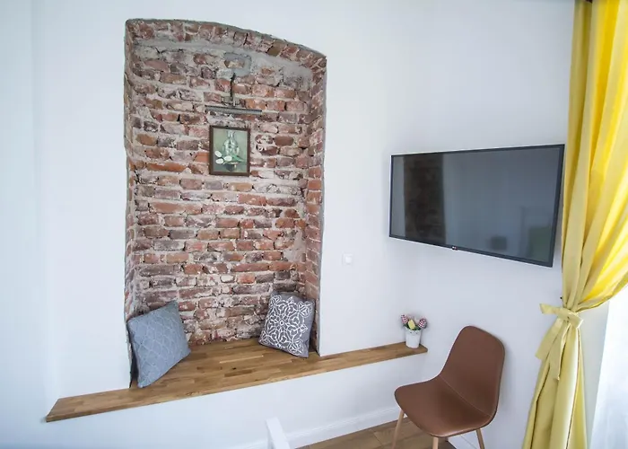 アパート Lion's Bridge Boutique 2bdrm Apt, Center Gem ソフィア