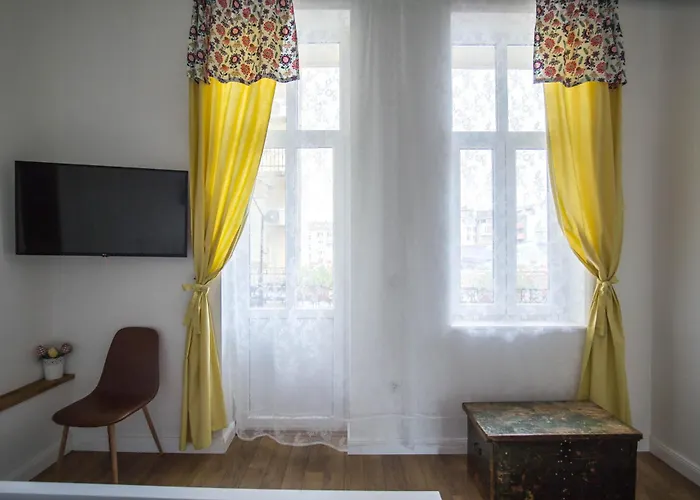 Lion's Bridge Boutique 2bdrm Apt, Center Gem Sofia