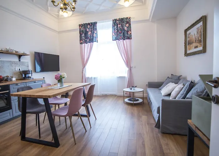 Apartment Lion's Bridge Boutique 2bdrm Apt, Center Gem