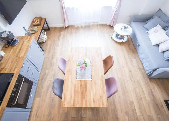 Apartment Lion's Bridge Boutique 2bdrm Apt, Center Gem