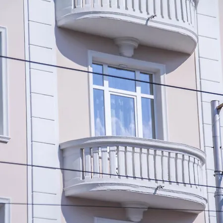 Lion's Bridge Boutique 2bdrm Apt, Center Gem * Sofia