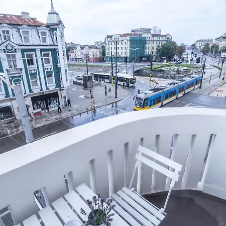 Lion's Bridge Boutique 2bdrm Apt, Center Gem Appartement