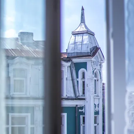 Lion's Bridge Boutique 2bdrm Apt, Center Gem * Sofia