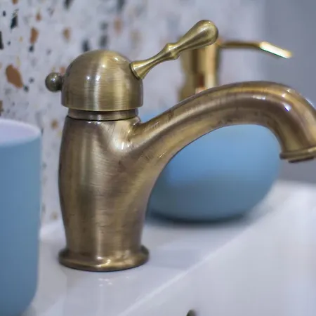 Appartement Lion's Bridge Boutique 2bdrm Apt, Center Gem Sofia