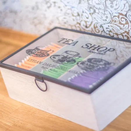 Lion's Bridge Boutique 2bdrm Apt, Center Gem